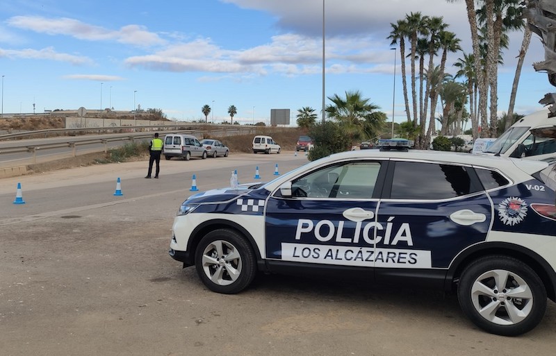 Control policial en el límite municipal de Los Alcázares con San Javier