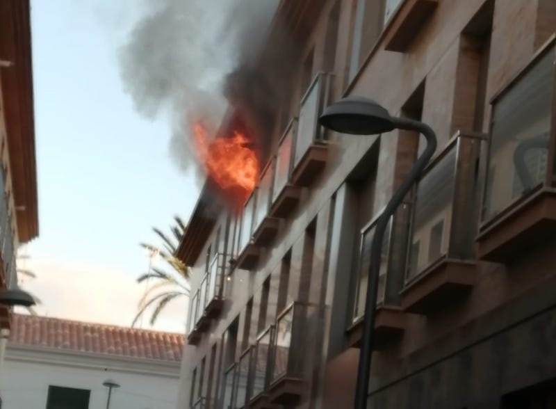 Incendio en el centro de San Javier